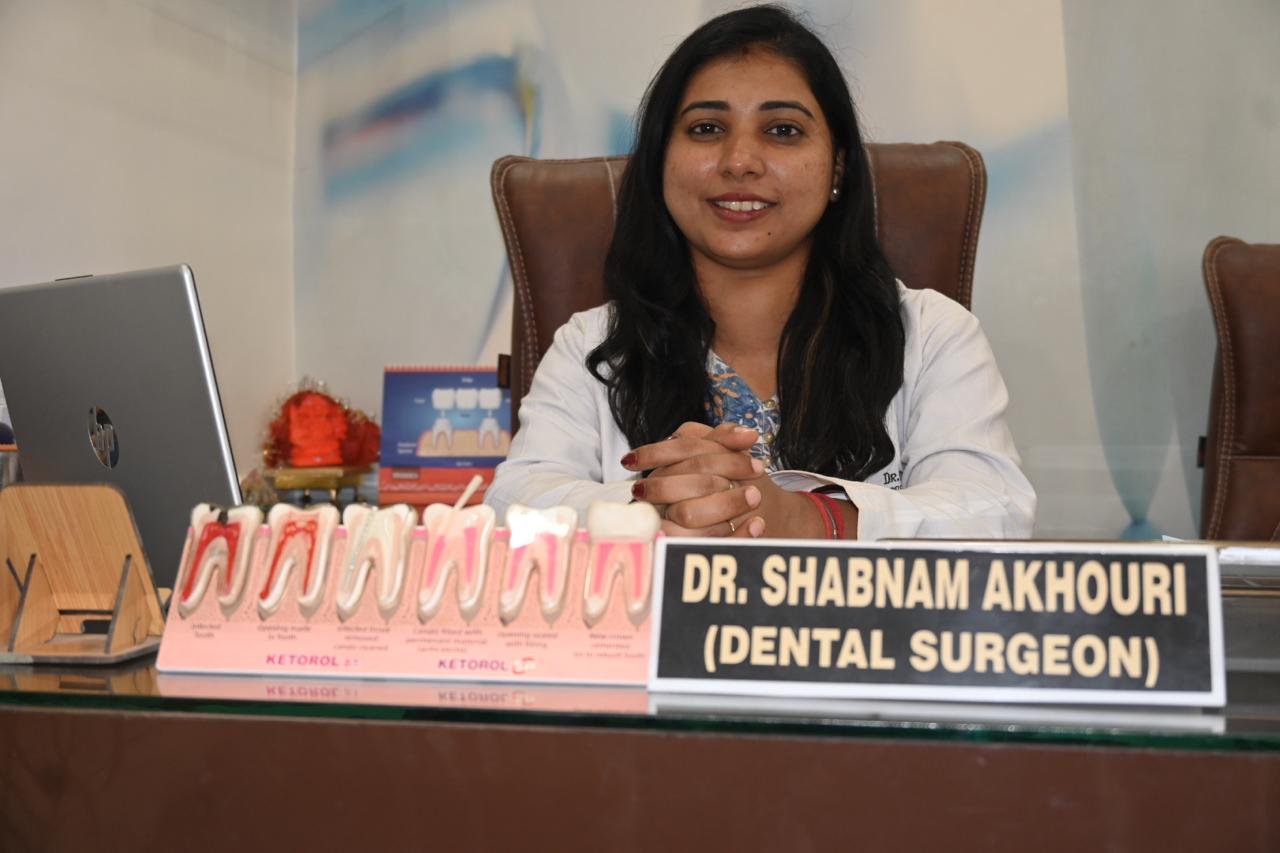 Dr. Shabnam Akhouri